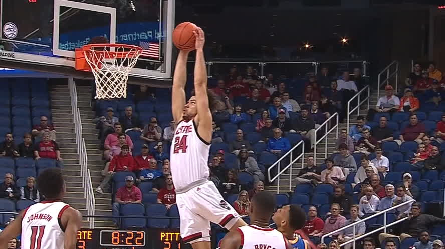 Daniels Dunk Electrifies Nc State Crowd Watch Espn