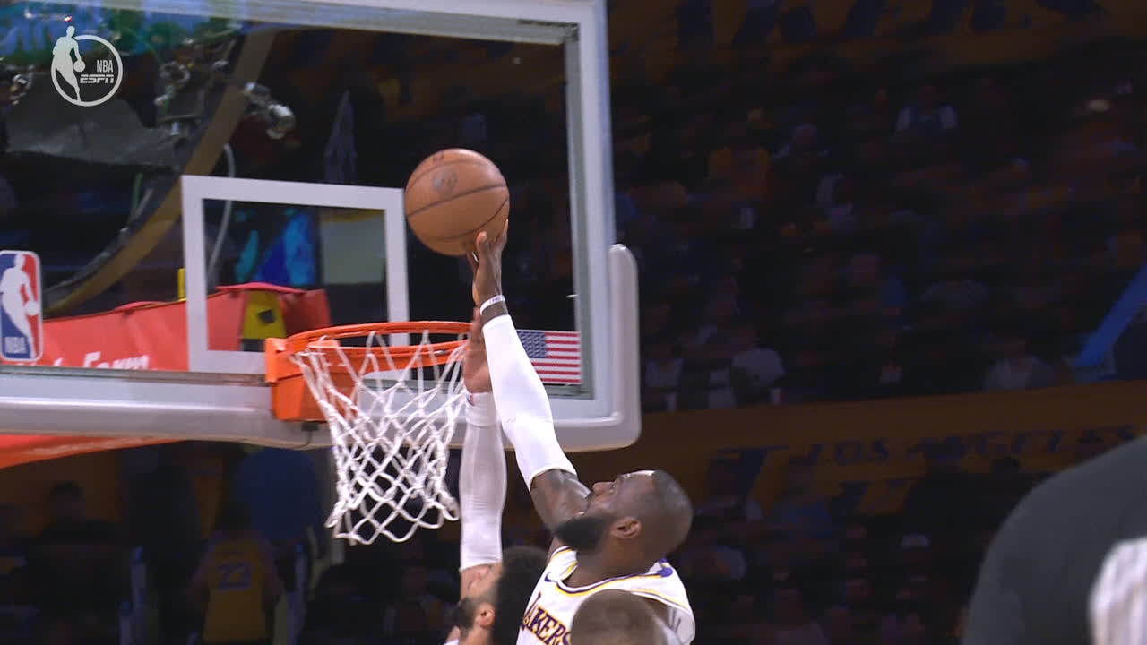 LeBron turns back the clock with chase-down block