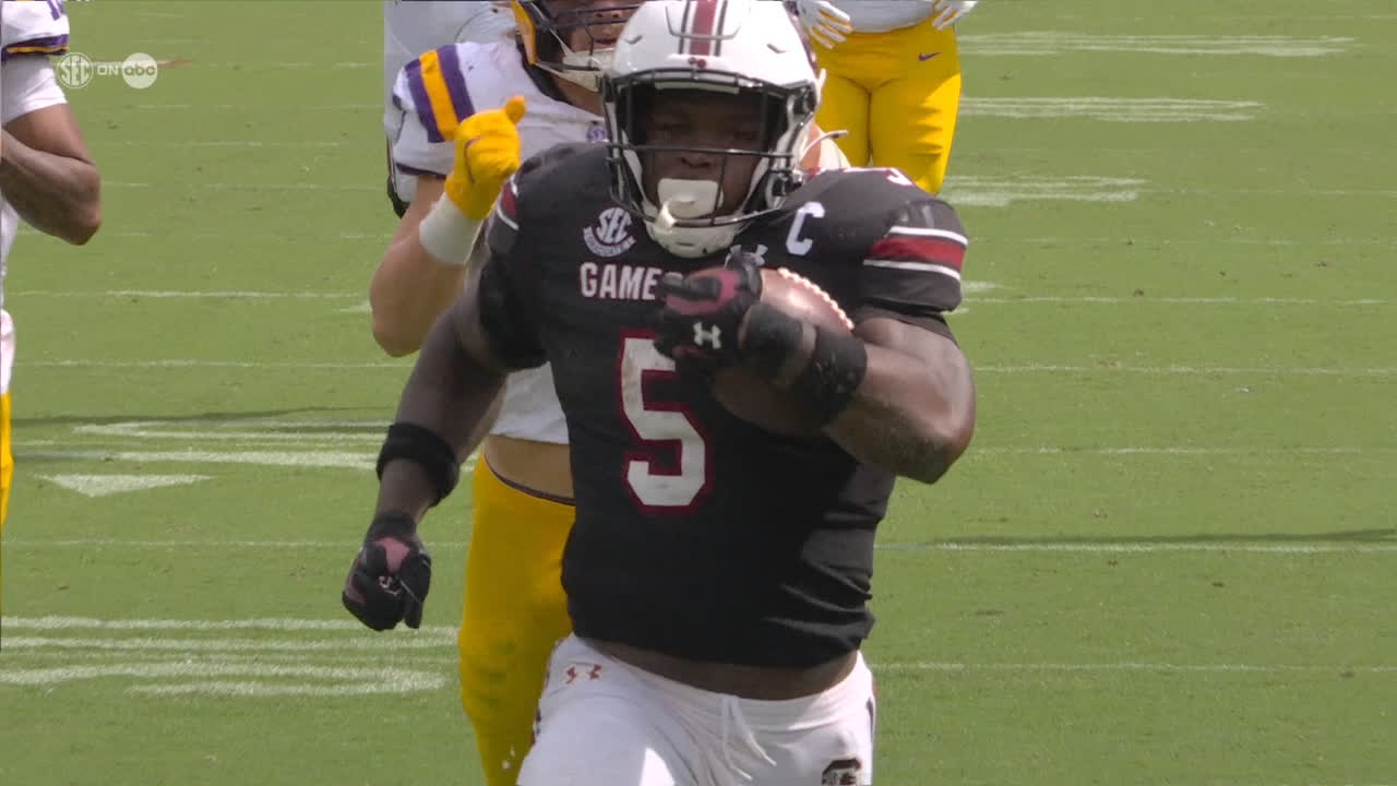 South Carolina reclaims the lead on Raheim Sanders's 66-yard TD