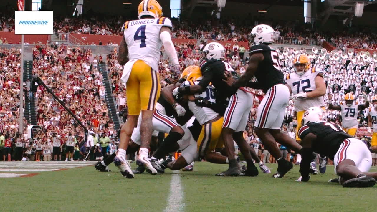 Caden Durham fights across the goal line for his 2nd TD