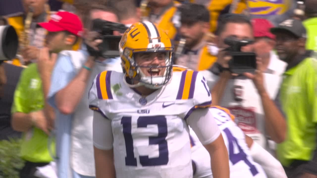 Garrett Nussmeier finds a wide-open Mason Taylor to give LSU a lead