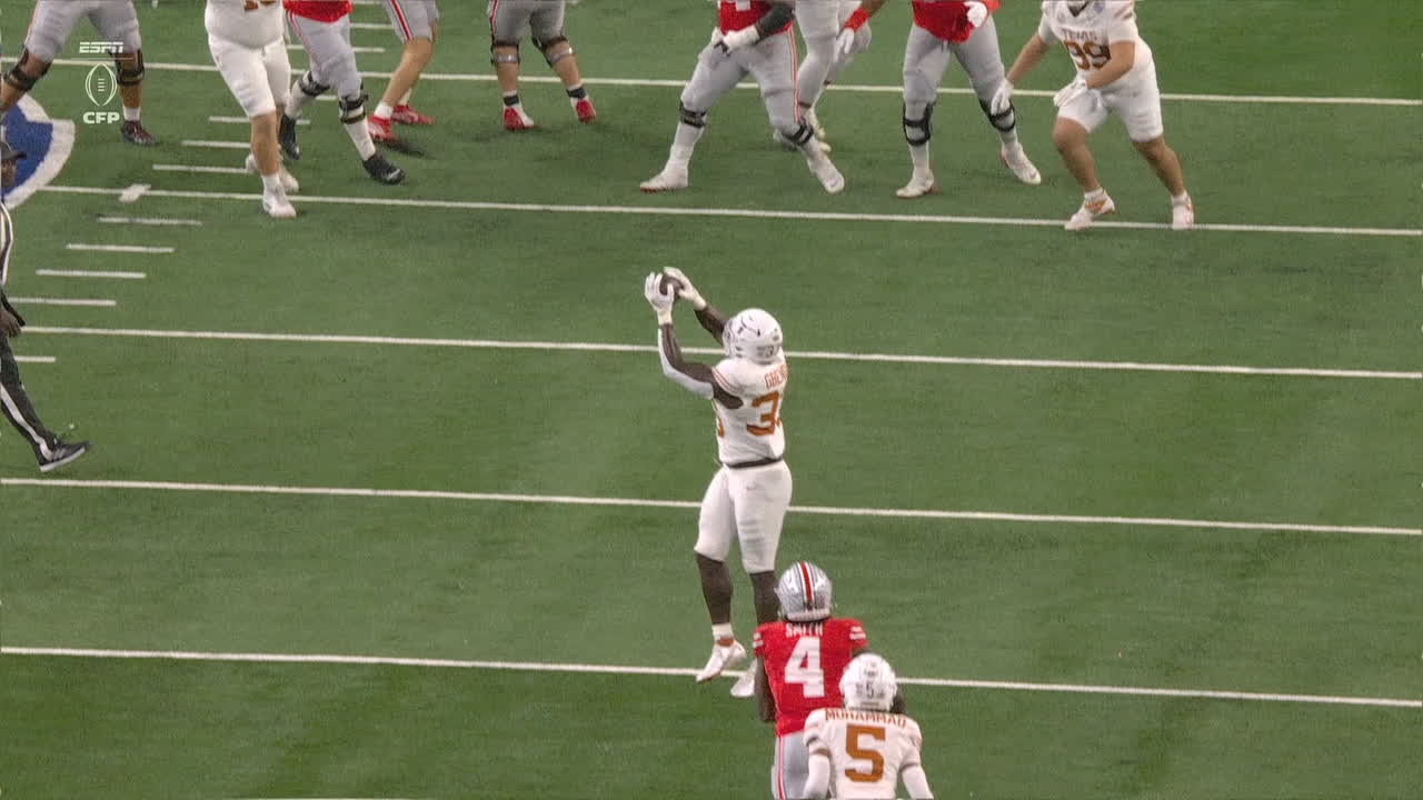 Will Howard is picked off on OSU's first drive of 2nd half