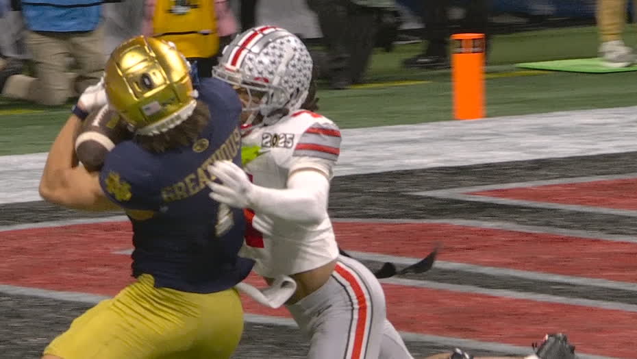 Notre Dame has life after stellar TD grab, trick-play conversion