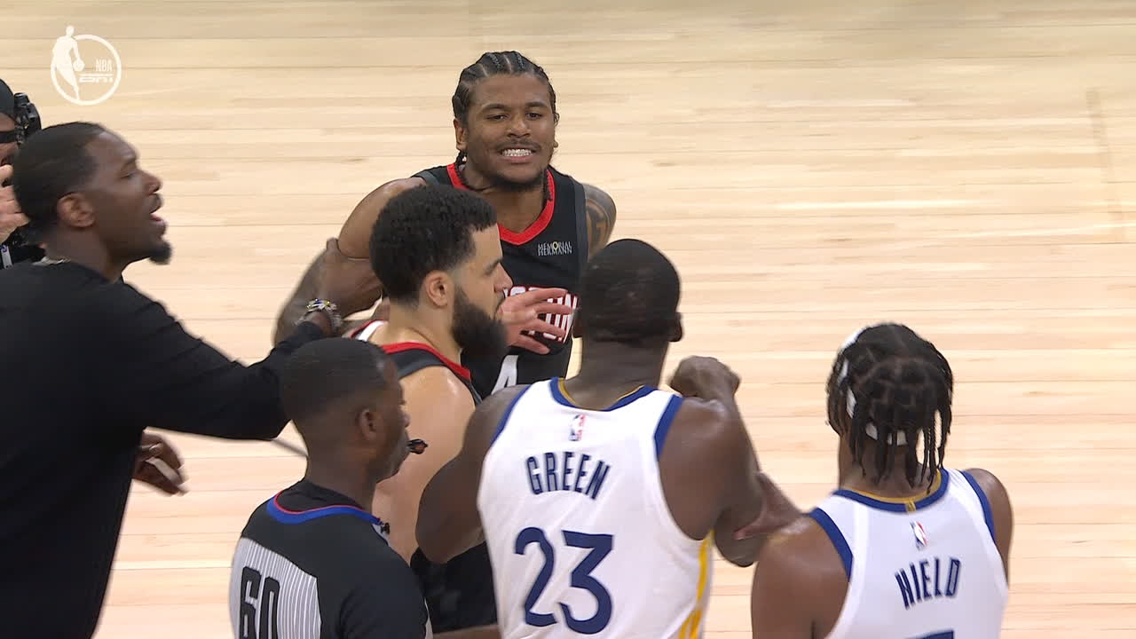 Draymond and Jalen Green get into it after Game 3