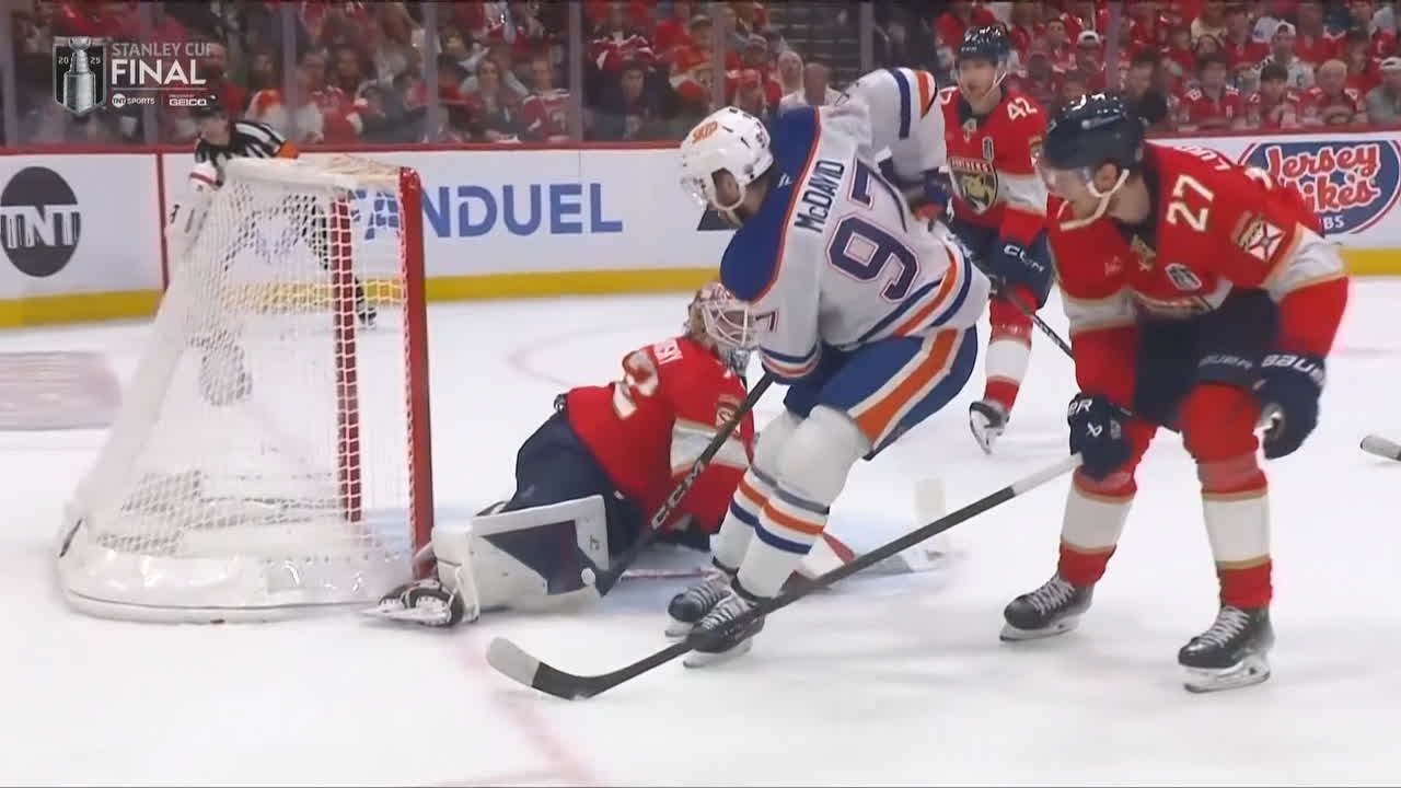 Sergei Bobrovsky denies Connor McDavid an unbelievable goal