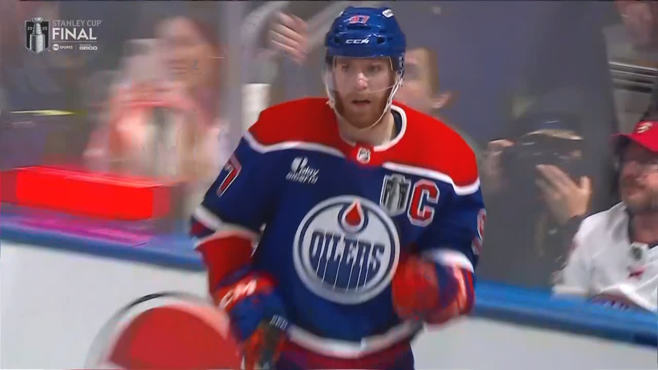 Connor McDavid responds with a goal to pull Oilers closer