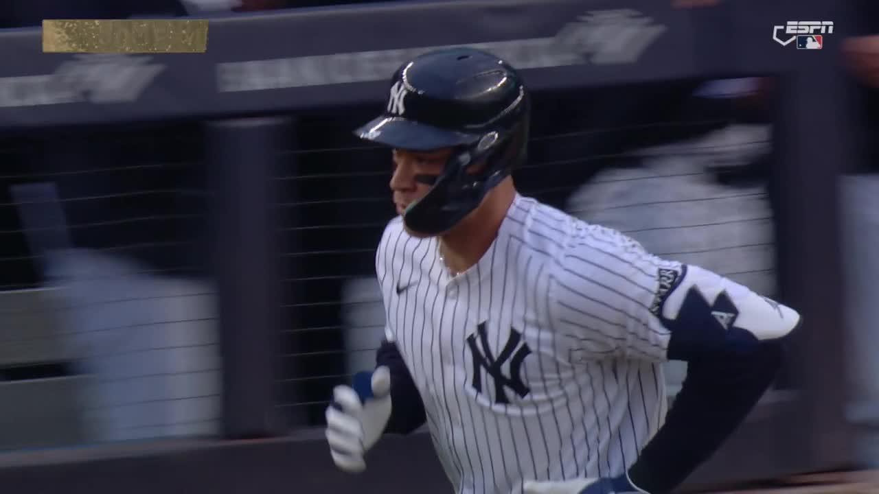 Aaron Judge clobbers 436-foot homer to right center