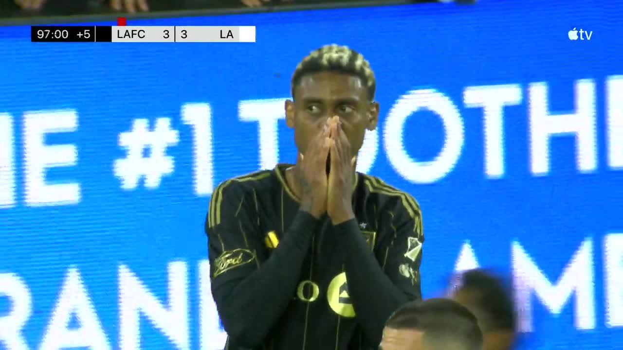 Maya Yoshida gets on the scoresheet for LA Galaxy