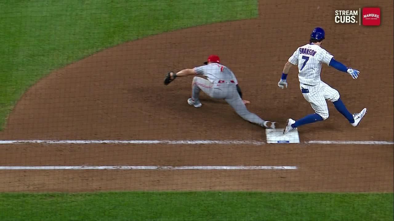 Cubs lose tying run after Swanson misses first base