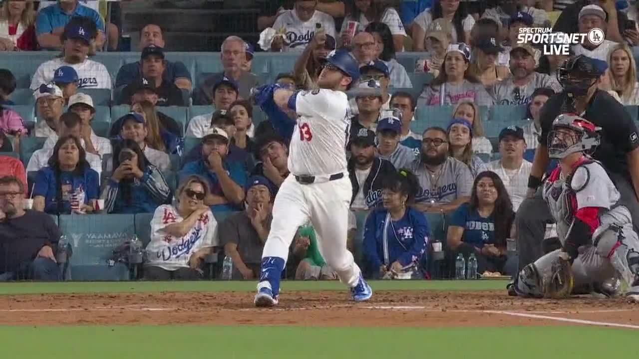Max Muncy clobbers 2 HRs for Dodgers