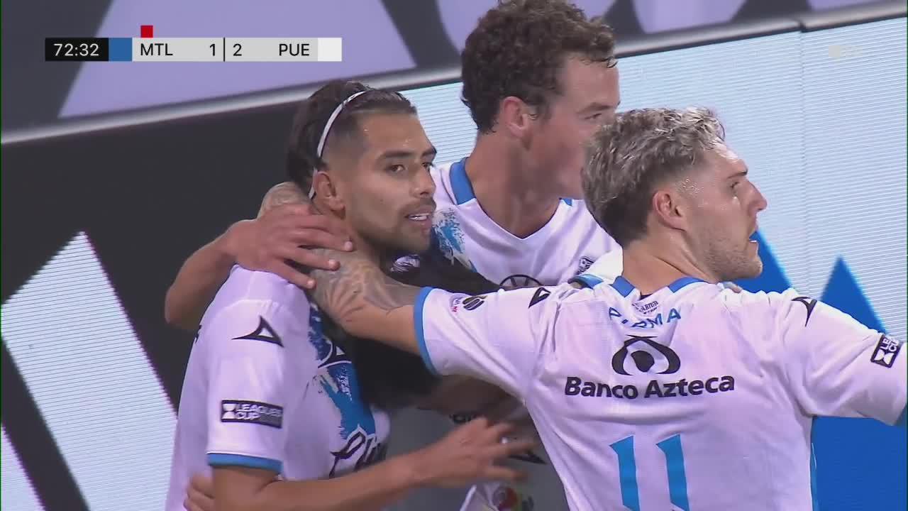 Ricardo Marín slots in the goal for Puebla