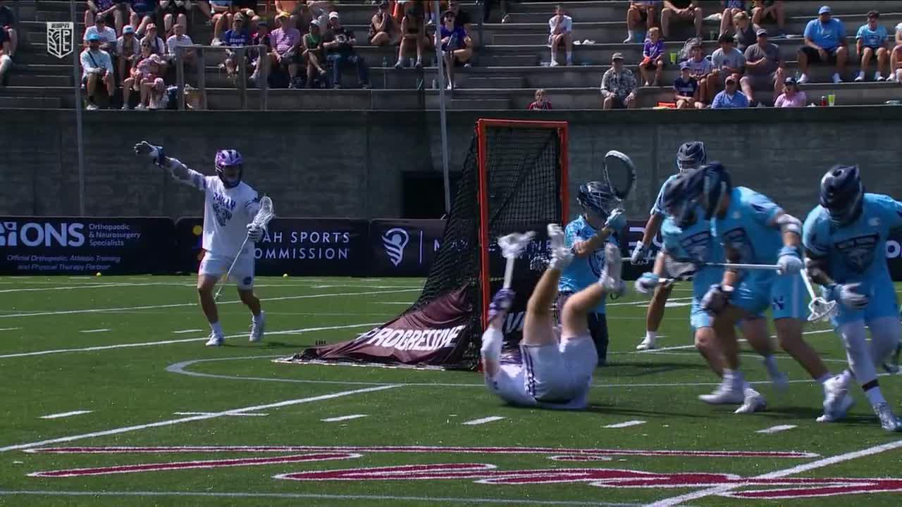 Philly's CJ Kirst nets an unbelievable behind-the-back goal