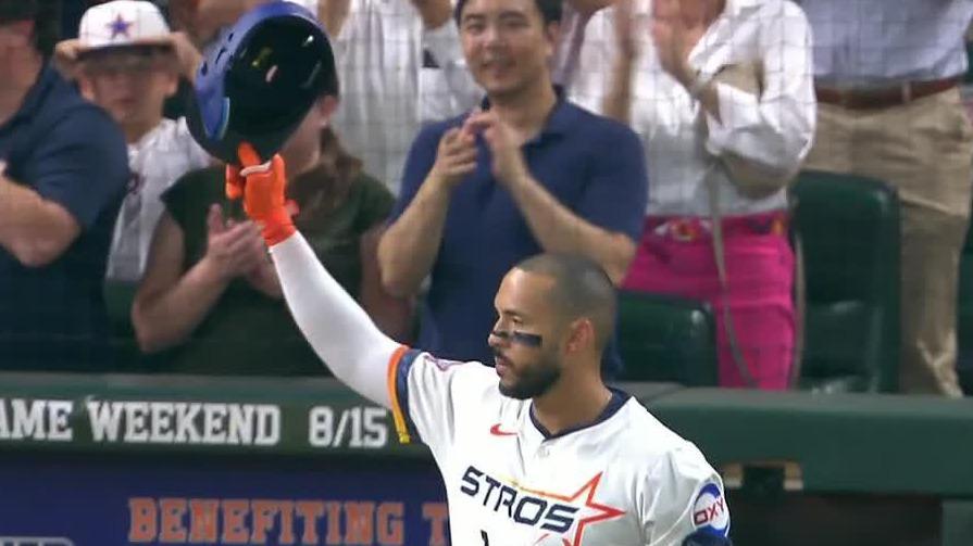 Carlos Correa gets a standing ovation in 1st game back in Houston