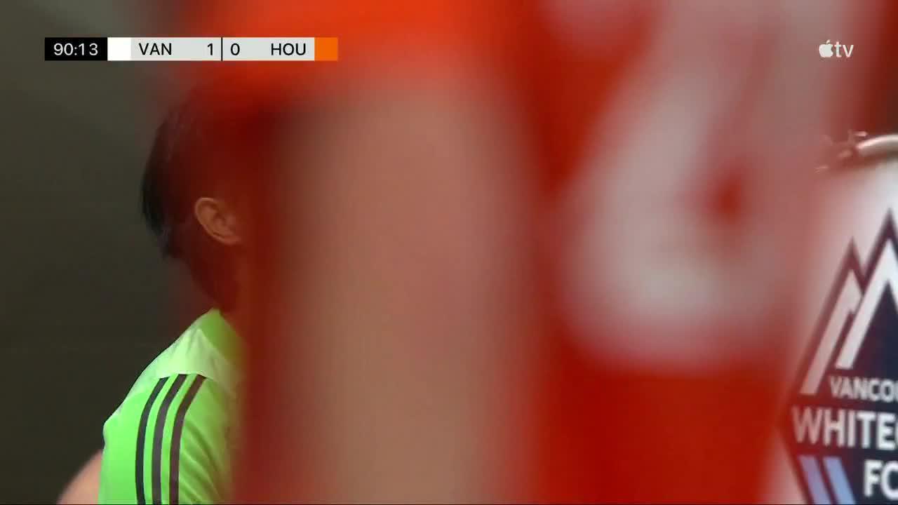 Artur scores goal for Houston Dynamo