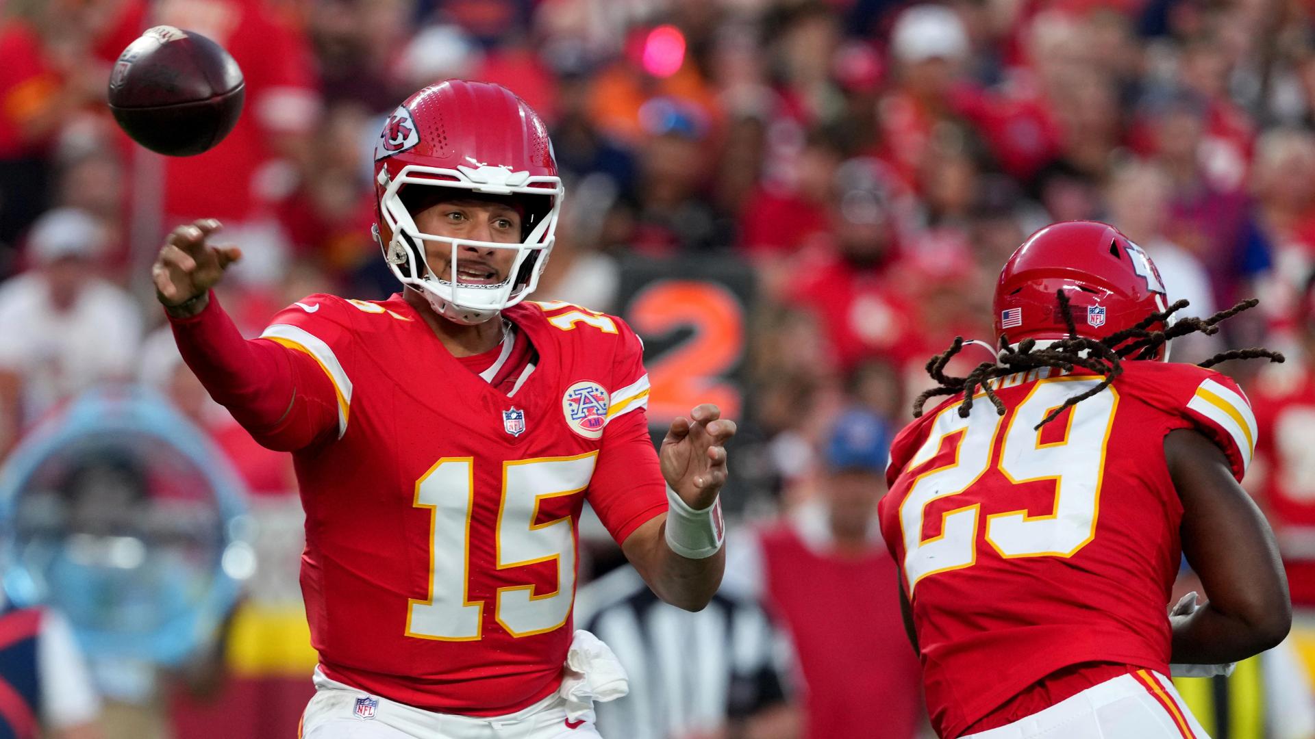 Patrick Mahomes leads an opening drive for the Chiefs