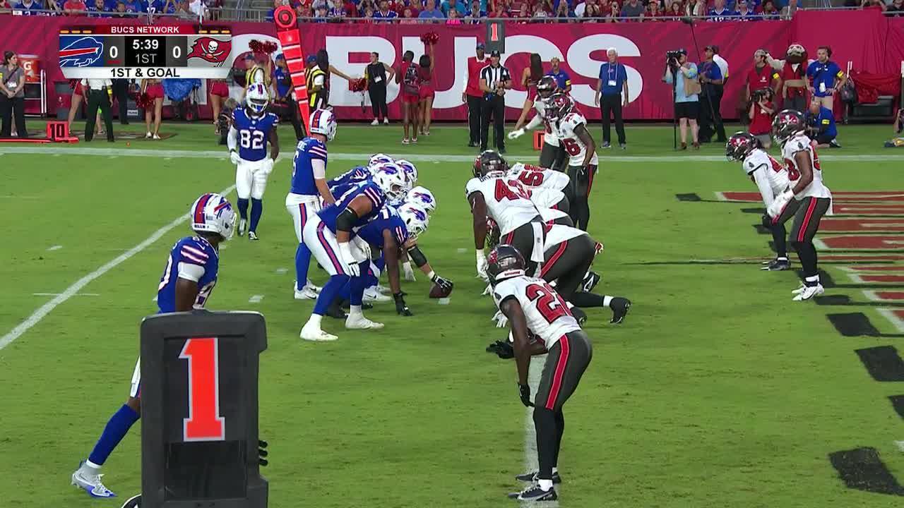 Frank Gore Jr. powers in for Bills TD early
