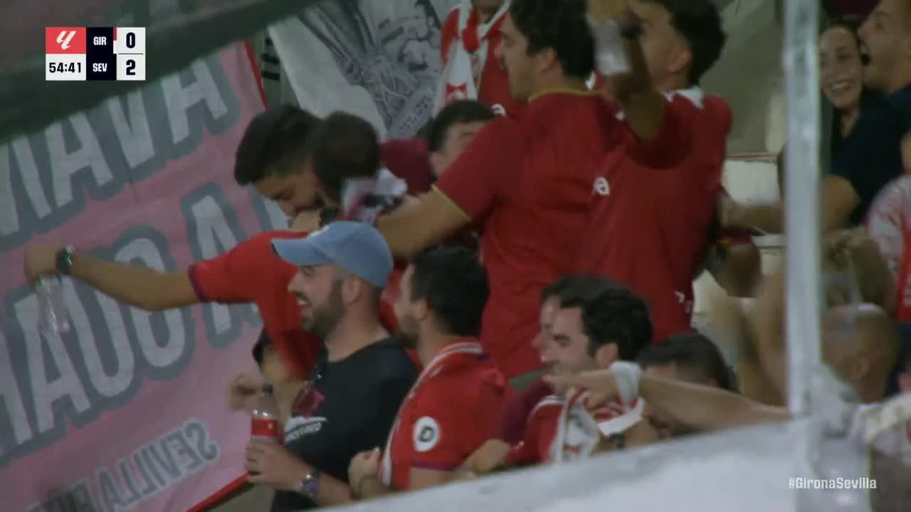 Isaac Romero finds the back of the net for Sevilla