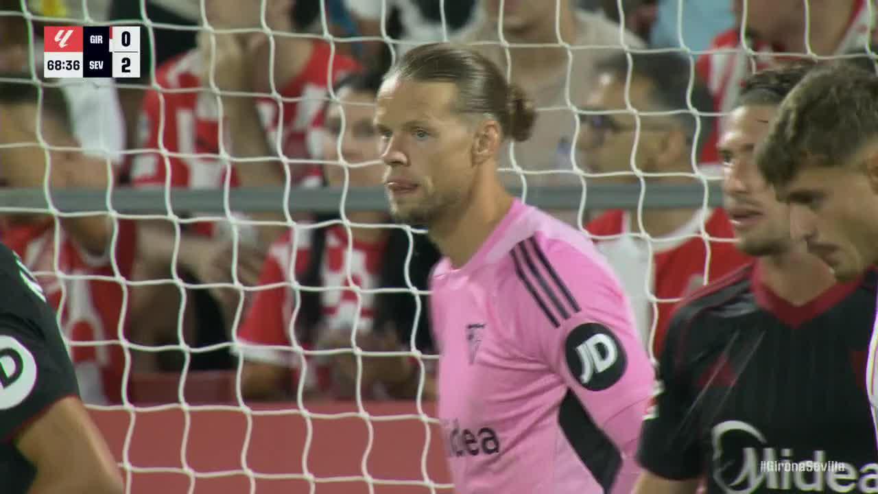 Ørjan Nyland makes a great save
