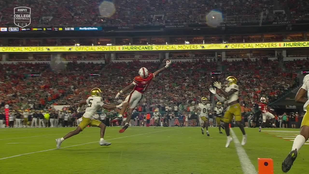 CJ Daniels makes jaw-dropping 1-handed TD grab for Miami