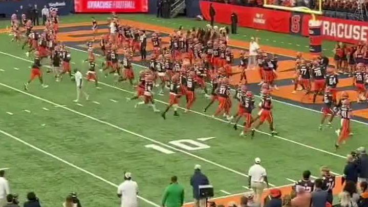 Syracuse players forced to run sprints despite win