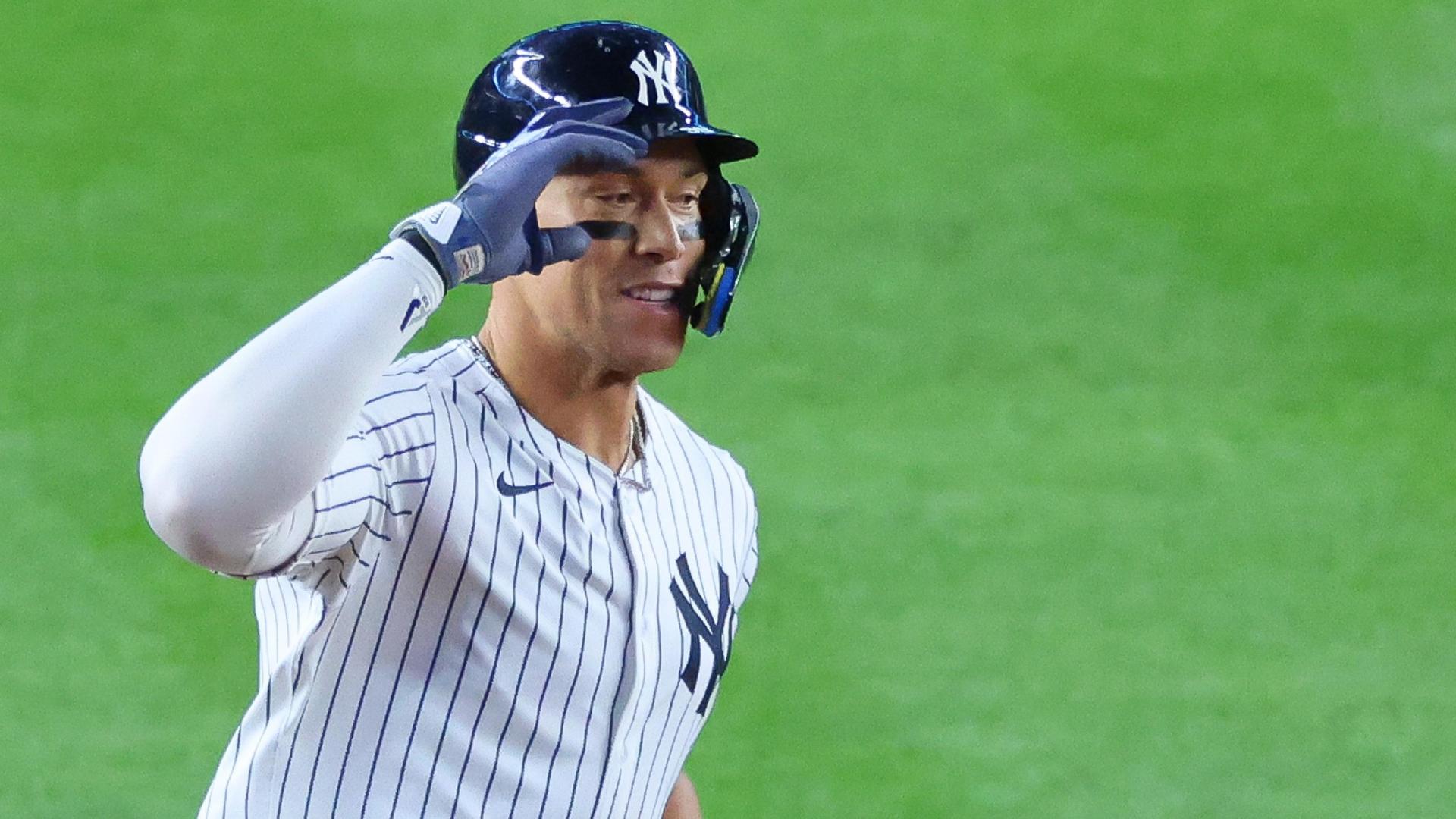 Aaron Judge ties Joe DiMaggio with 2-HR night