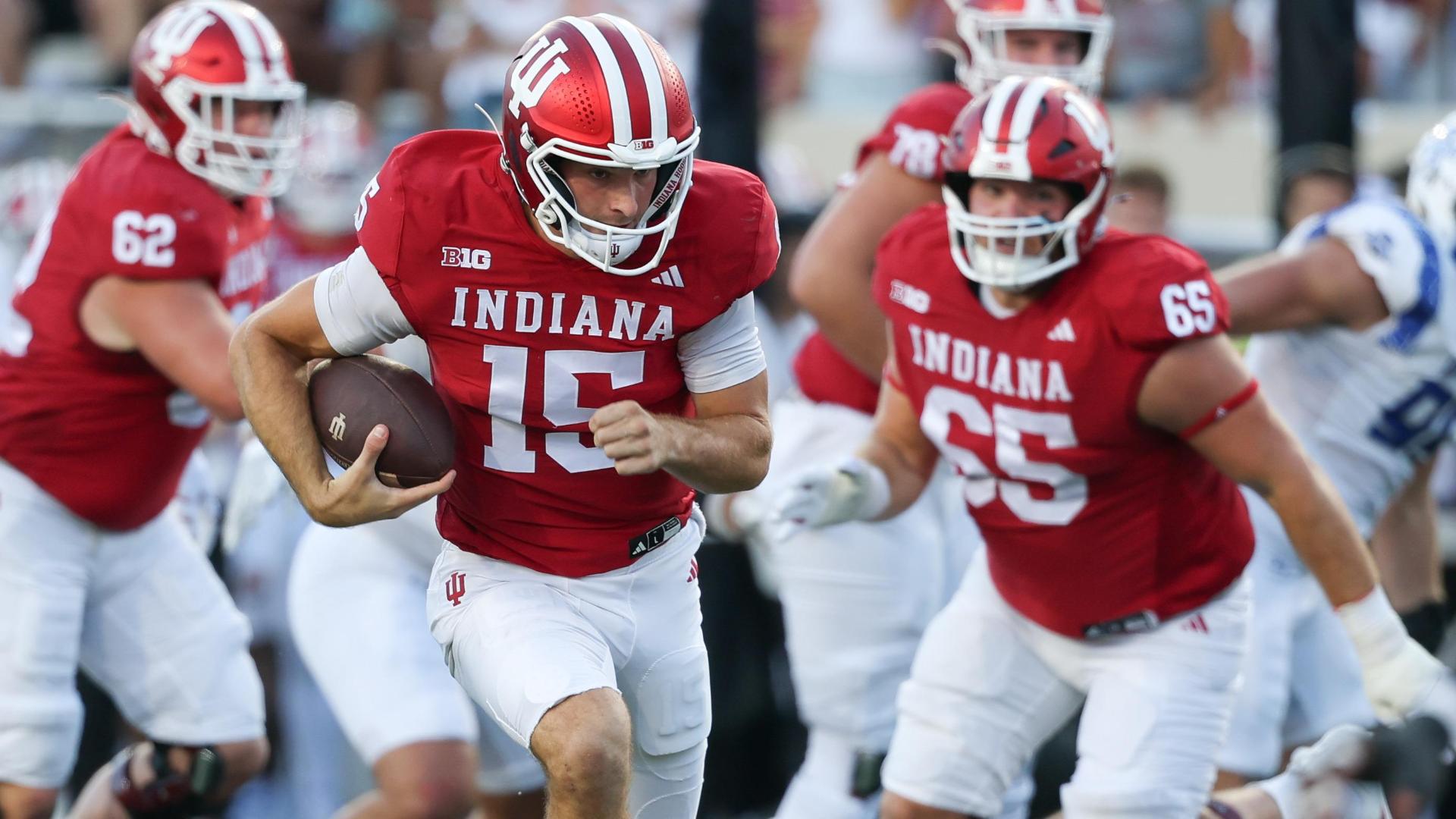 Indiana's Fernando Mendoza accounts for six TDs in first half