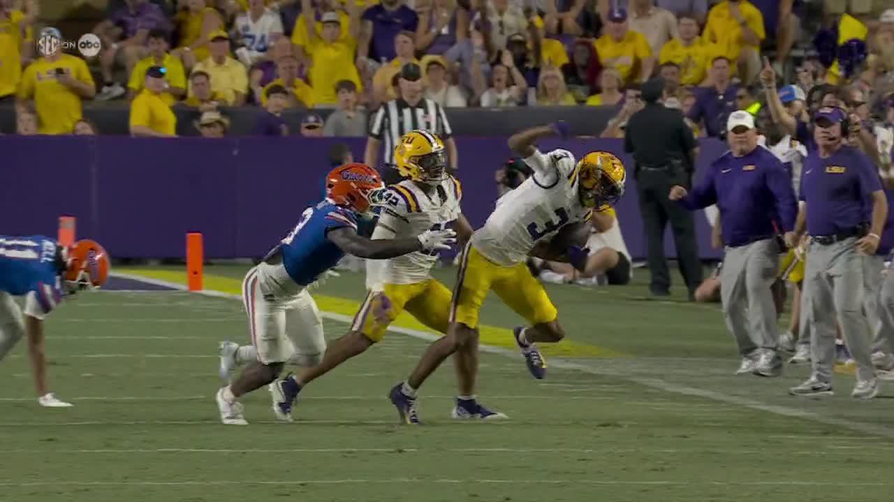 Florida's DJ Lagway throws his 5th INT late in the 4th quarter