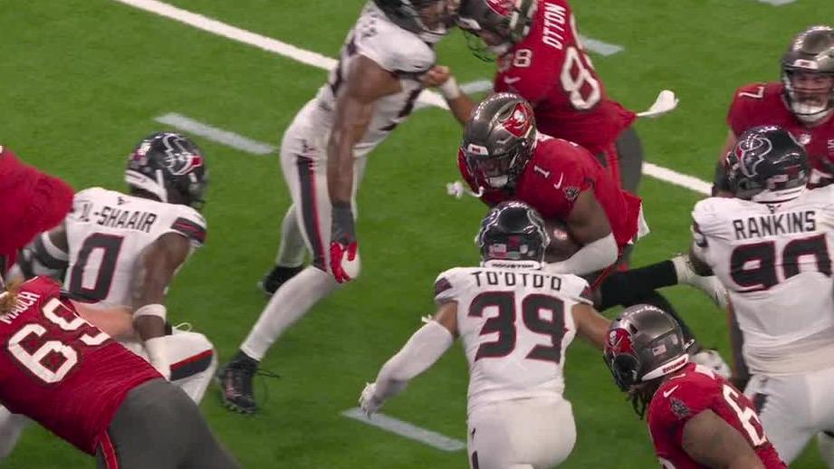 Rachaad White scores go-ahead TD for Bucs with seconds remaining