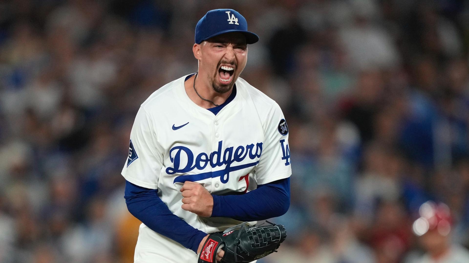 Blake Snell is fired up after 12th K to end the 7th inning