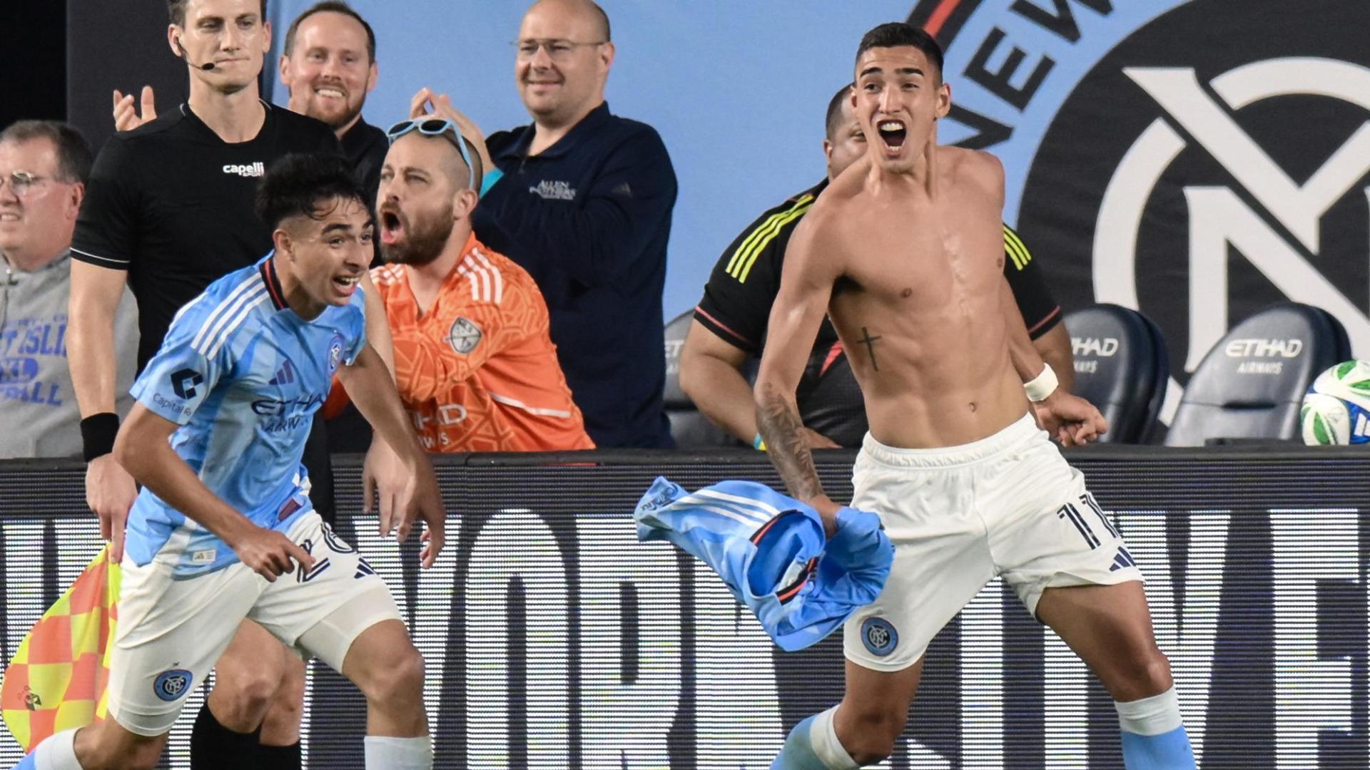 Julián Fernández curls in a stunning winner for NYCFC