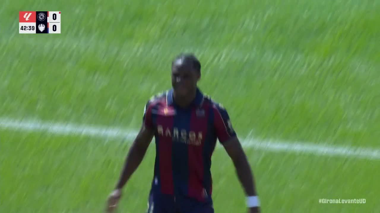 Karl Edouard Blaise Etta Eyong finds the back of the net for Levante