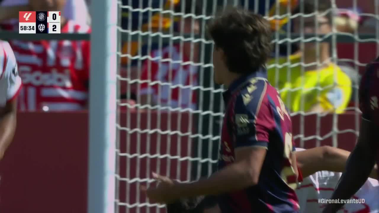 Paulo Gazzaniga makes a great save