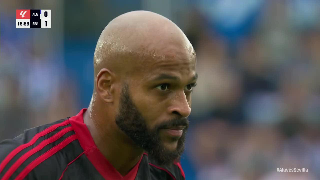 Carlos Vicente slots home penalty goal vs. Sevilla