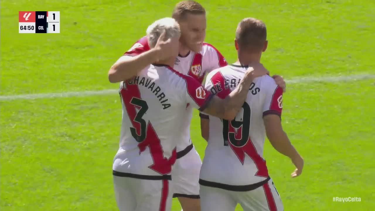 Jorge de Frutos scores goal for Rayo Vallecano