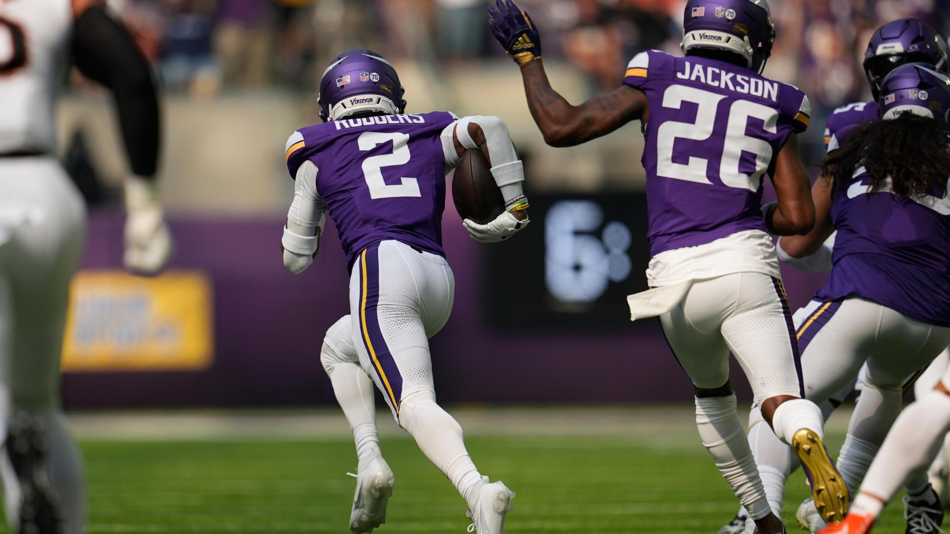 Isaiah Rodgers II takes tipped pass 87-yards for Vikings pick-six