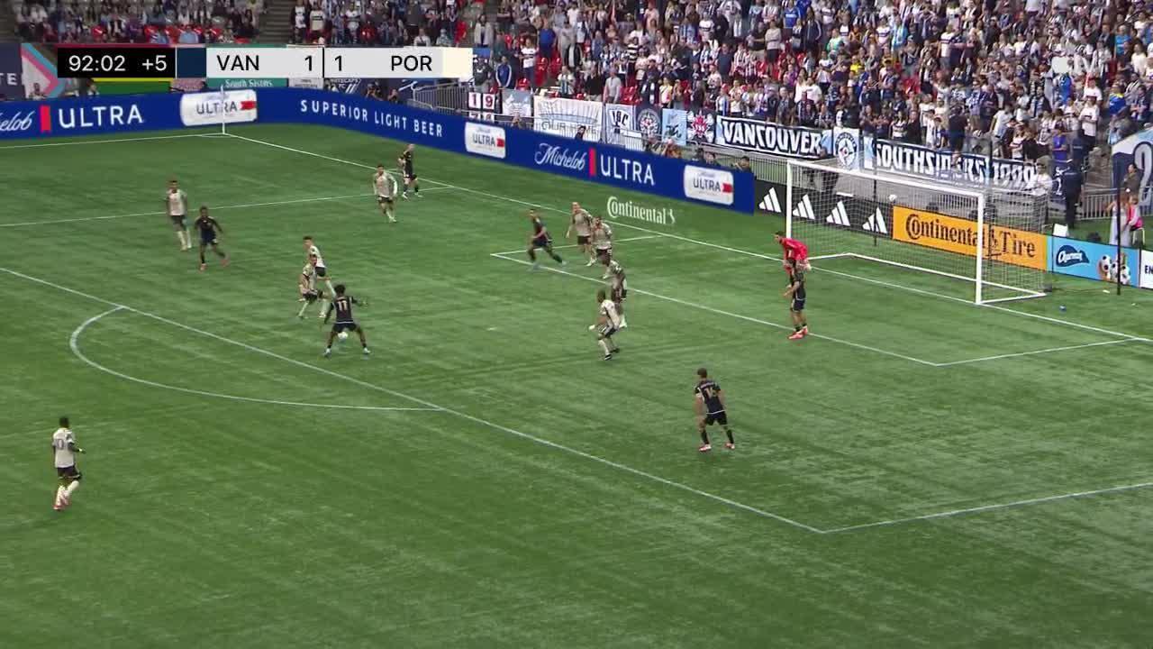 Emmanuel Sabbi hits the woodwork vs. Portland Timbers