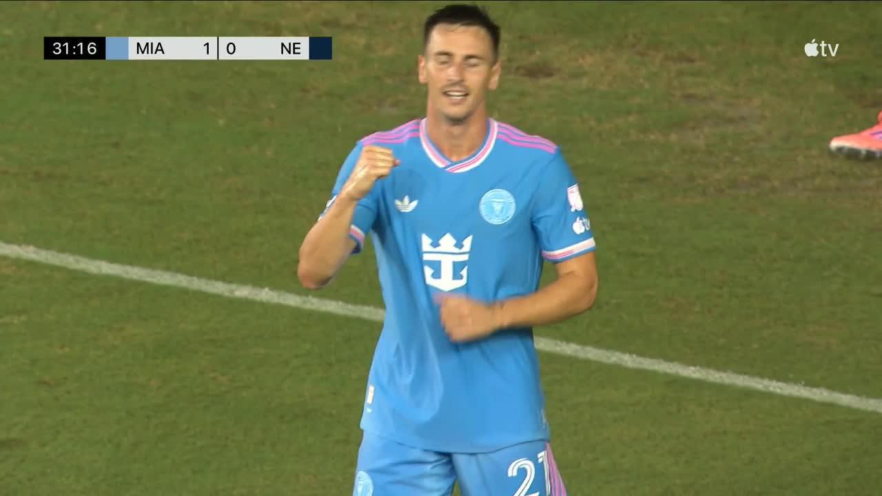 Tadeo Allende finds the back of the net for Inter Miami CF