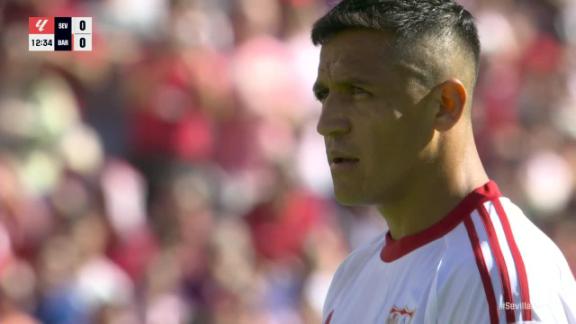 Sevilla Beats Barcelona 4-1; Sánchez Scores
