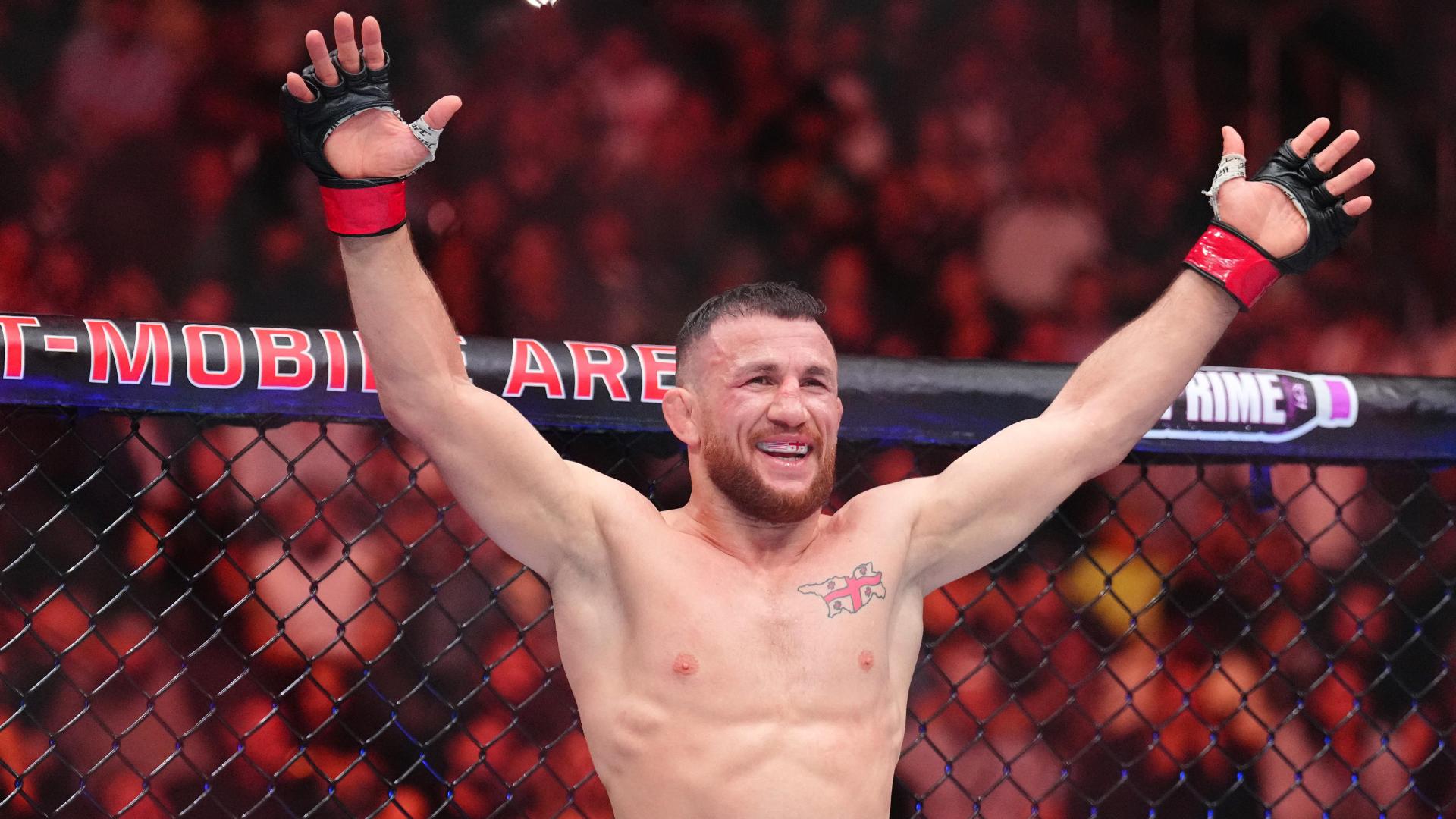 Merab Dvalishvili defeats Cory Sandhagen to retain bantamweight title