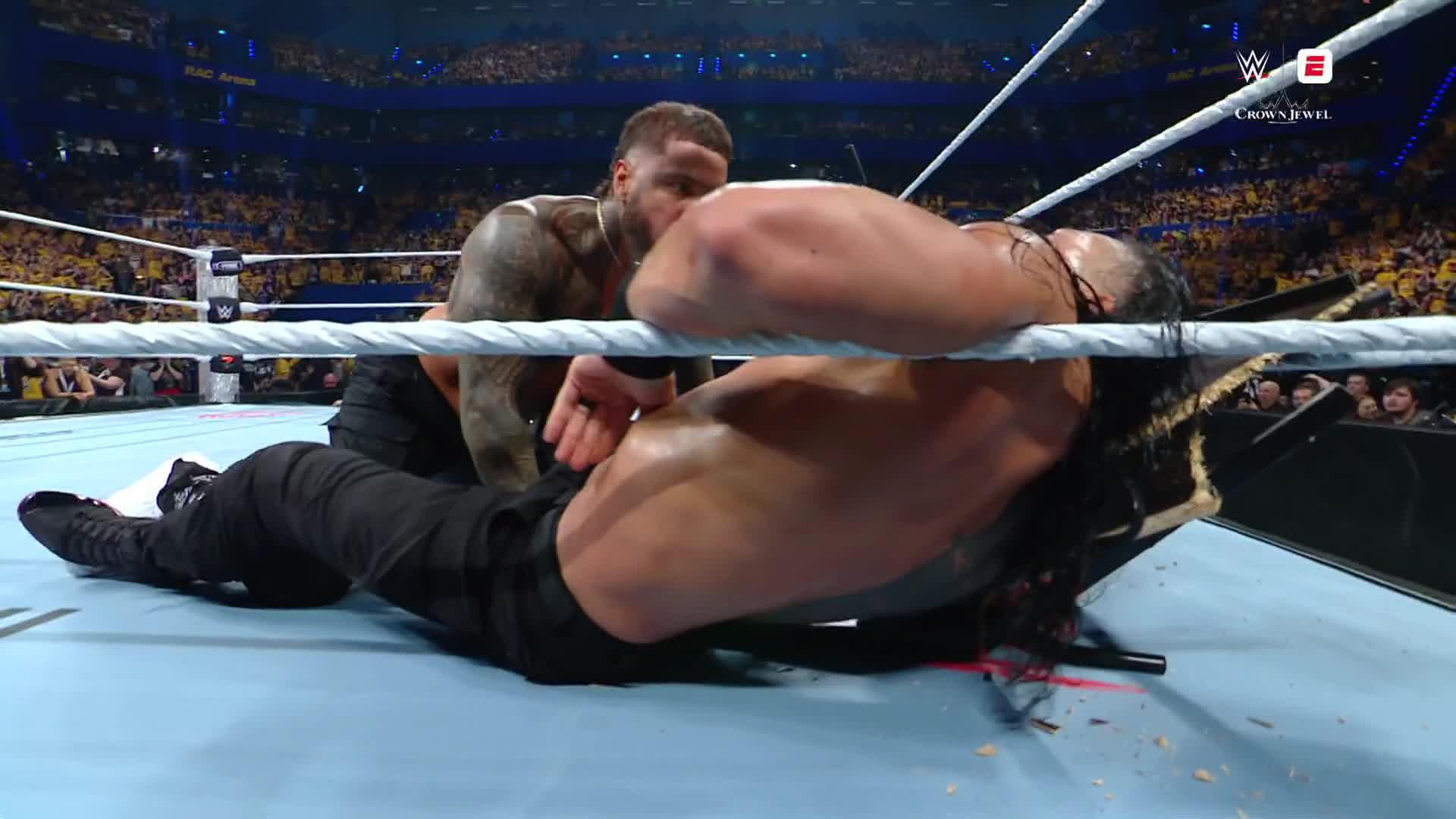 Jey Uso's accidental spear of Roman Reigns leads to Bronson Reed's win at Australian Street Fight