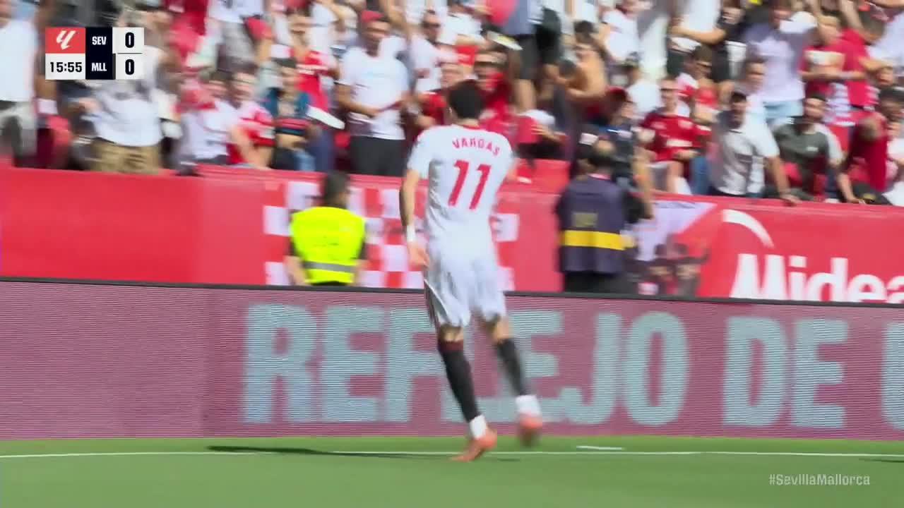 Ruben Vargas gets on the scoresheet for Sevilla