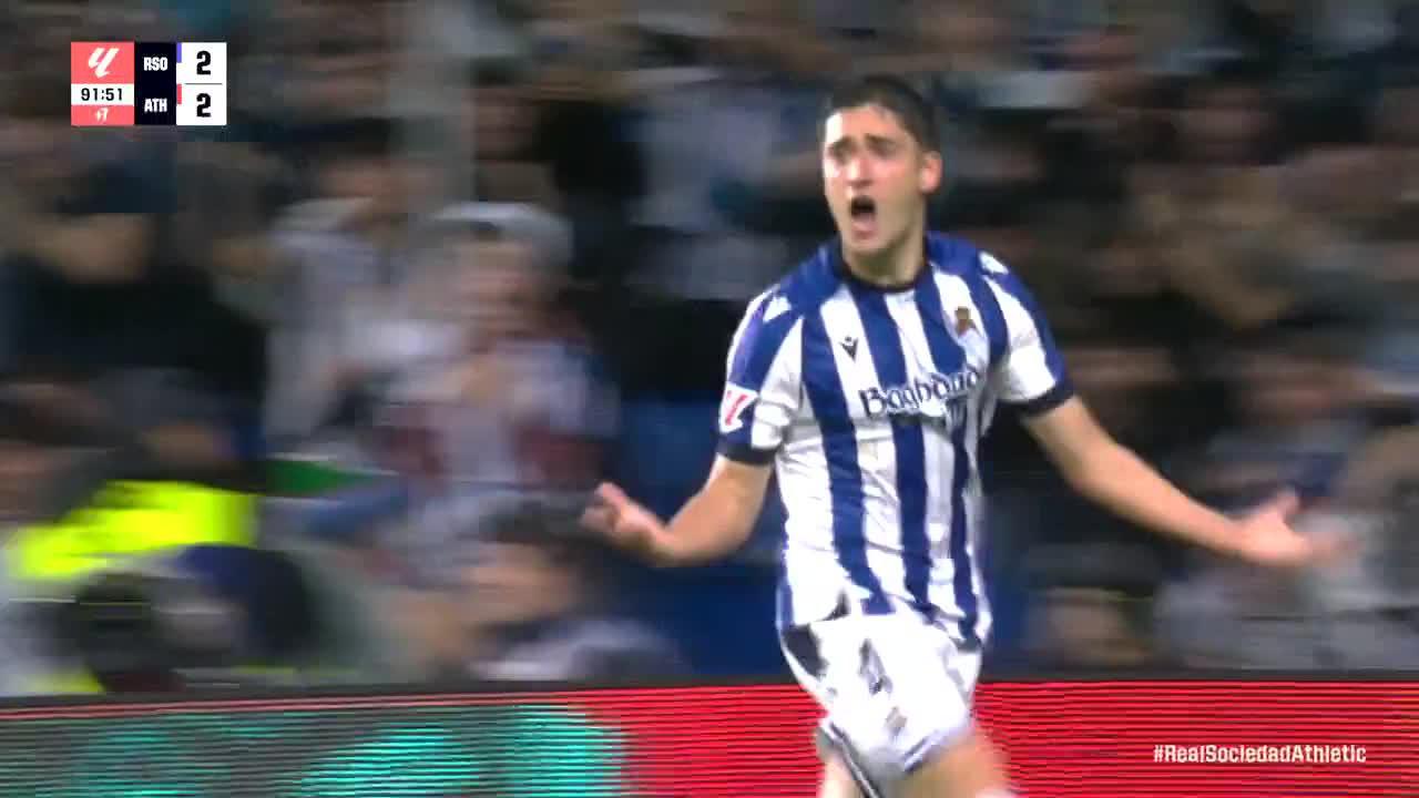 Jon Gorrotxategi scores goal for Real Sociedad