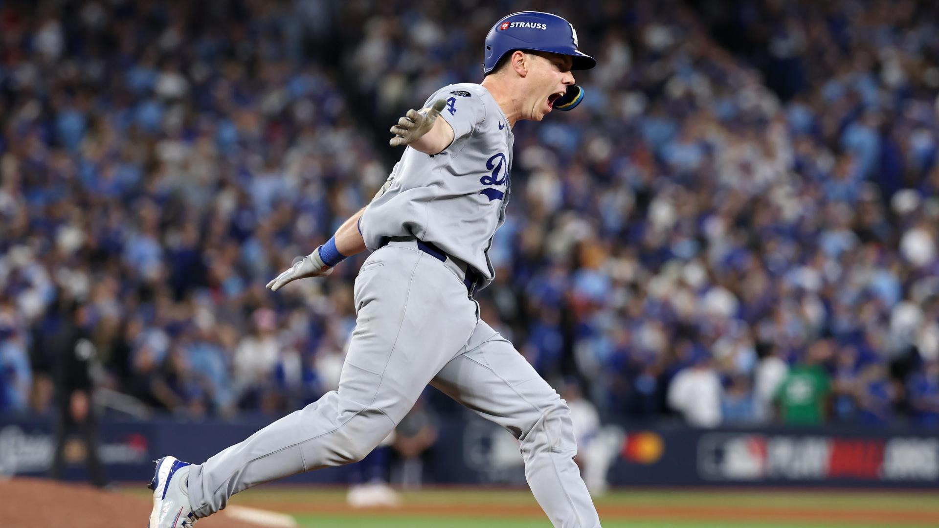 Will Smith crushes go-ahead HR in 11th for Dodgers