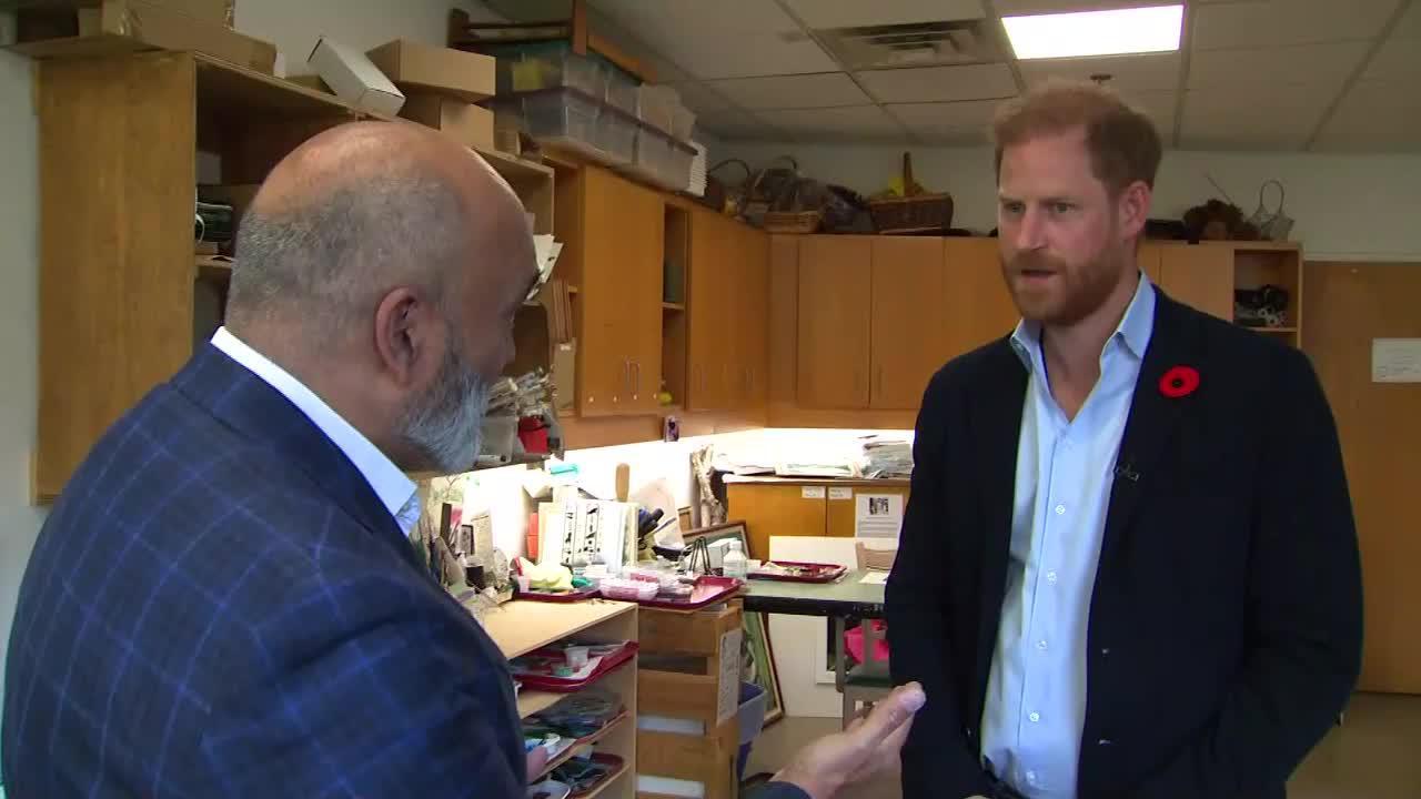 Prince Harry apologizes to Canada for wearing Dodgers cap