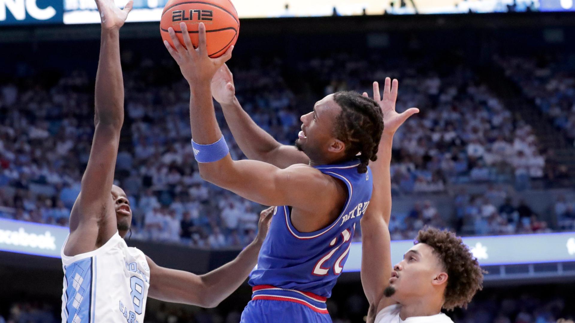 Freshmen Caleb Wilson, Darryn Peterson go off in UNC-KU matchup