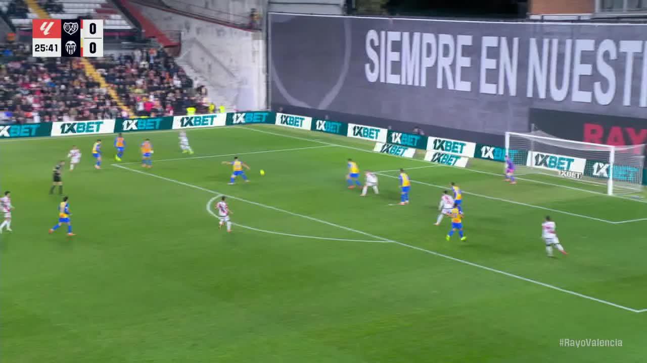 Julen Agirrezabala makes a nice stop