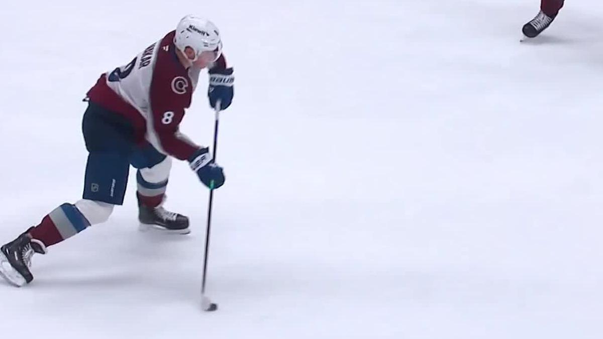 Makar's goal ties it for Avs with 8 seconds left